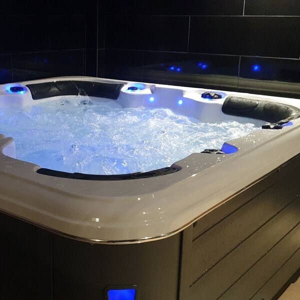 Хотите вывести свой бизнес на новый уровень? Спа-бассейн: идеальное решение для развития вашего бизнеса!